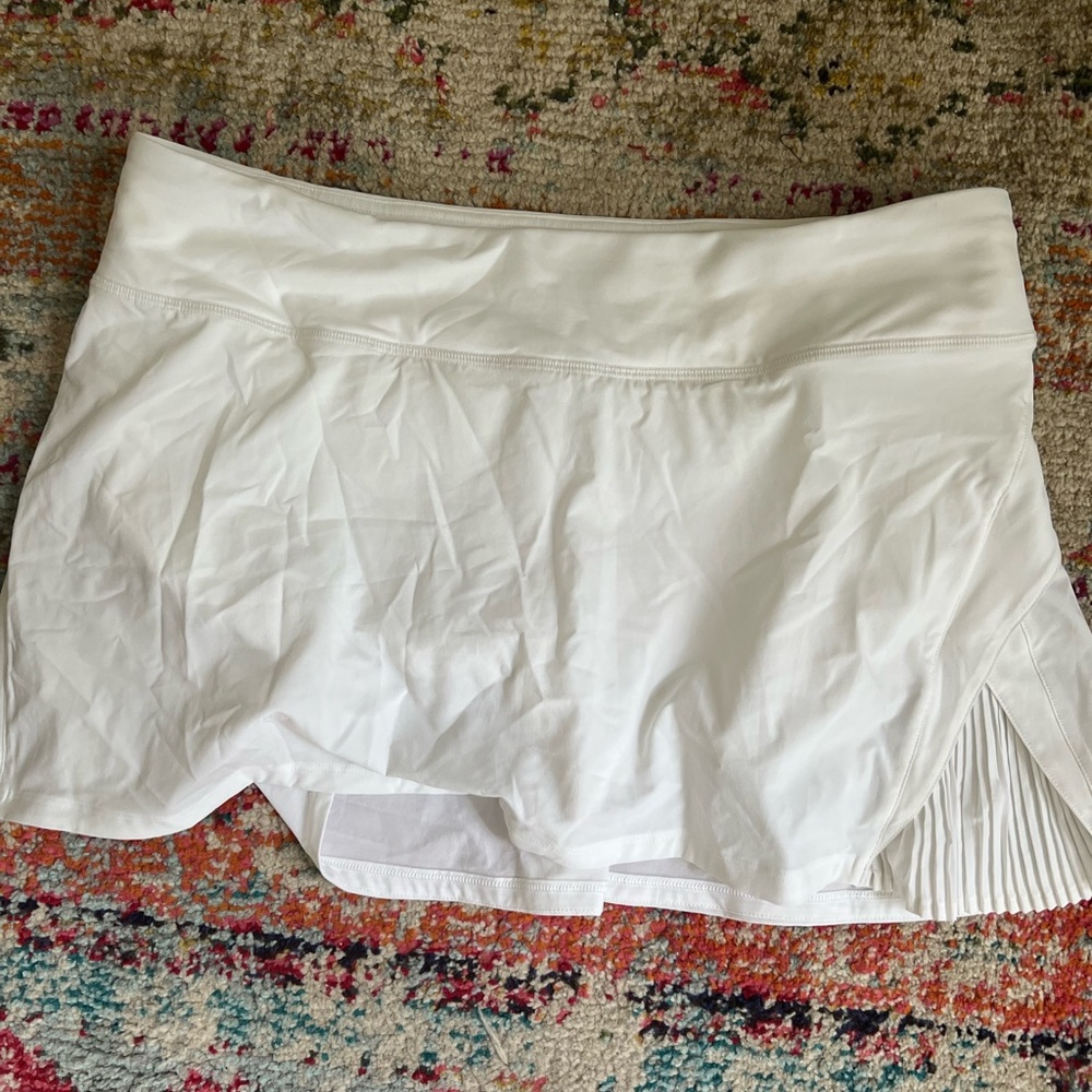 Lulu Lemon Play Off the Pleats Mid Rise Skort Size 10